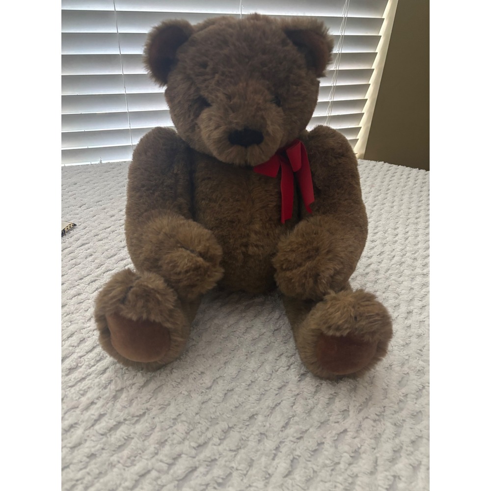 Vintage 1983 Gund Collectors Classics Limited Edition Brown Teddy Bear 13 Inch